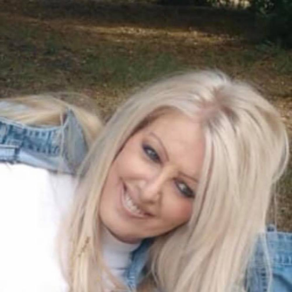 Meet your Posher, Debby